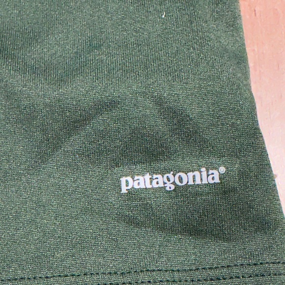 Green base layer T-shirt. - Picture 8 of 11